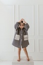Bata escolar con botones Vichy antracita