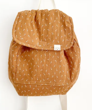 Mochila guardería zanahorias