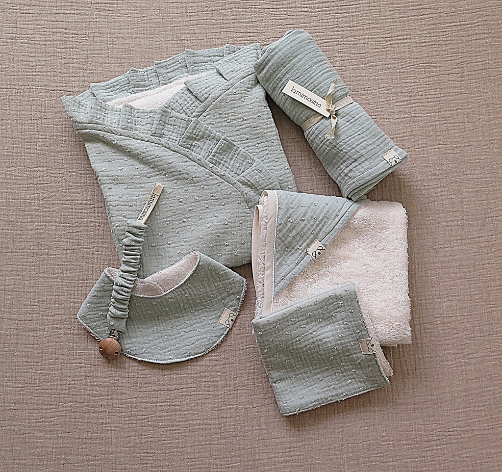 Pack canastilla bienvenida Plumeti Verde