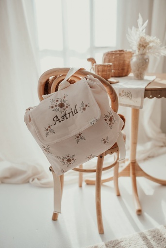 [22BS2603] Mochila Mariona