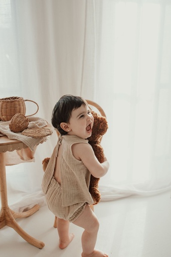 Blusa de muselina espalda abierta Camel