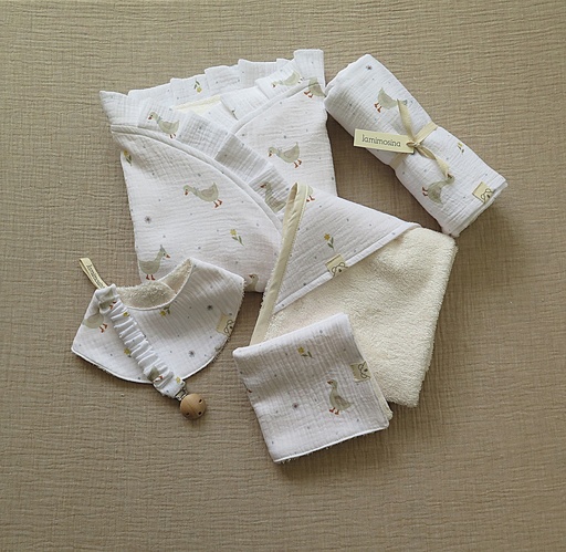 Pack canastilla bienvenida Pato